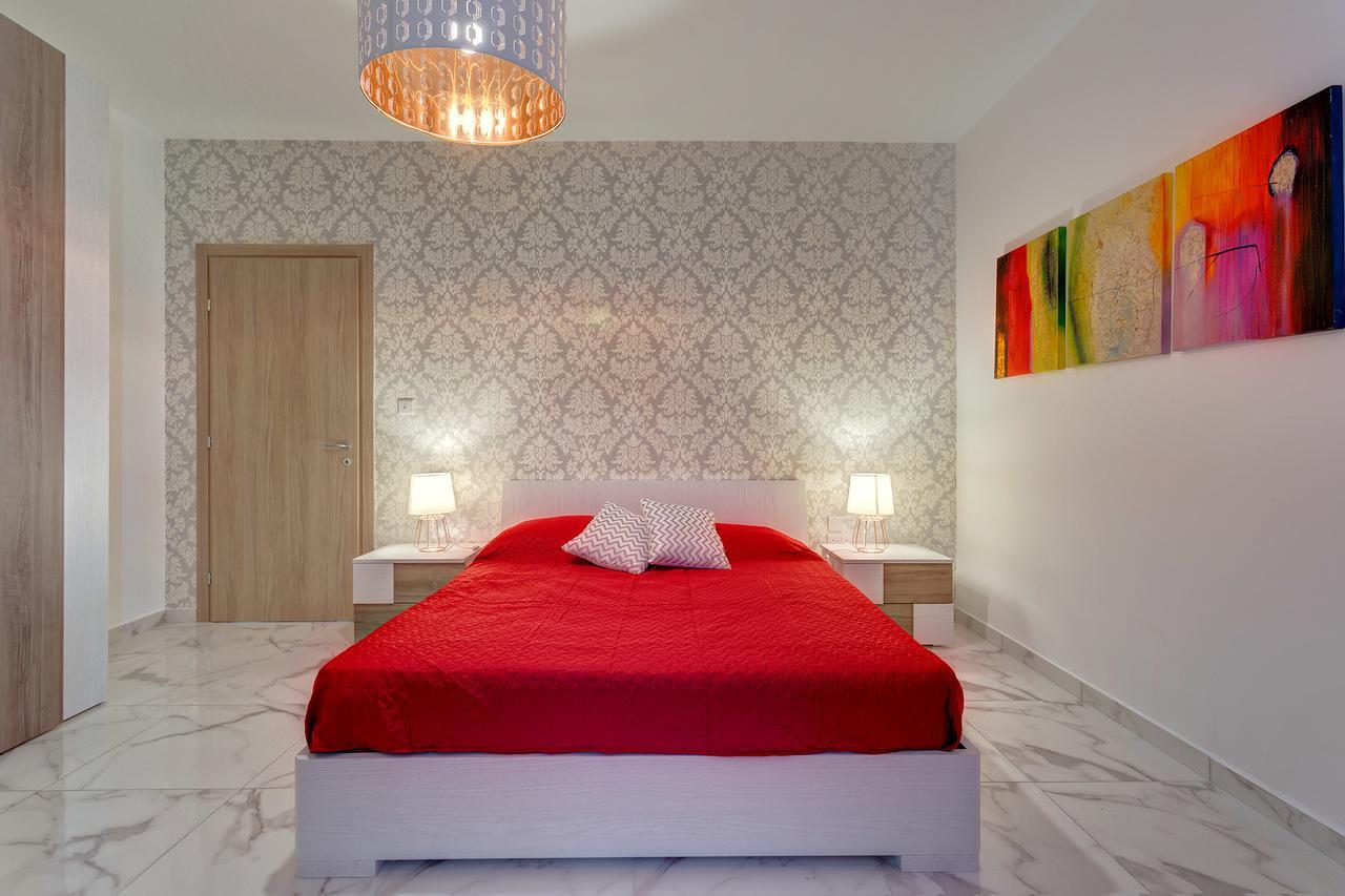 Marvelous 2 Bedroom Apartment By The Sea Qawra Luaran gambar