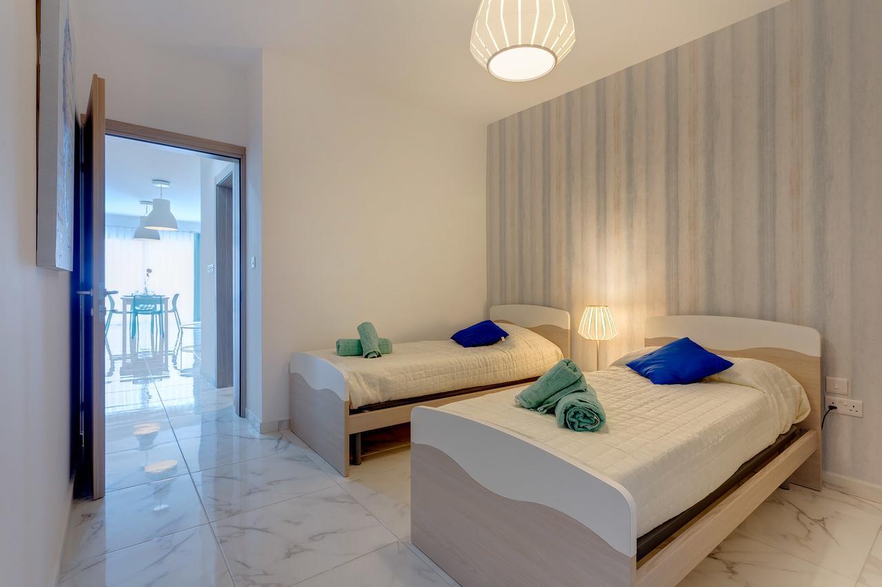 Marvelous 2 Bedroom Apartment By The Sea Qawra Luaran gambar